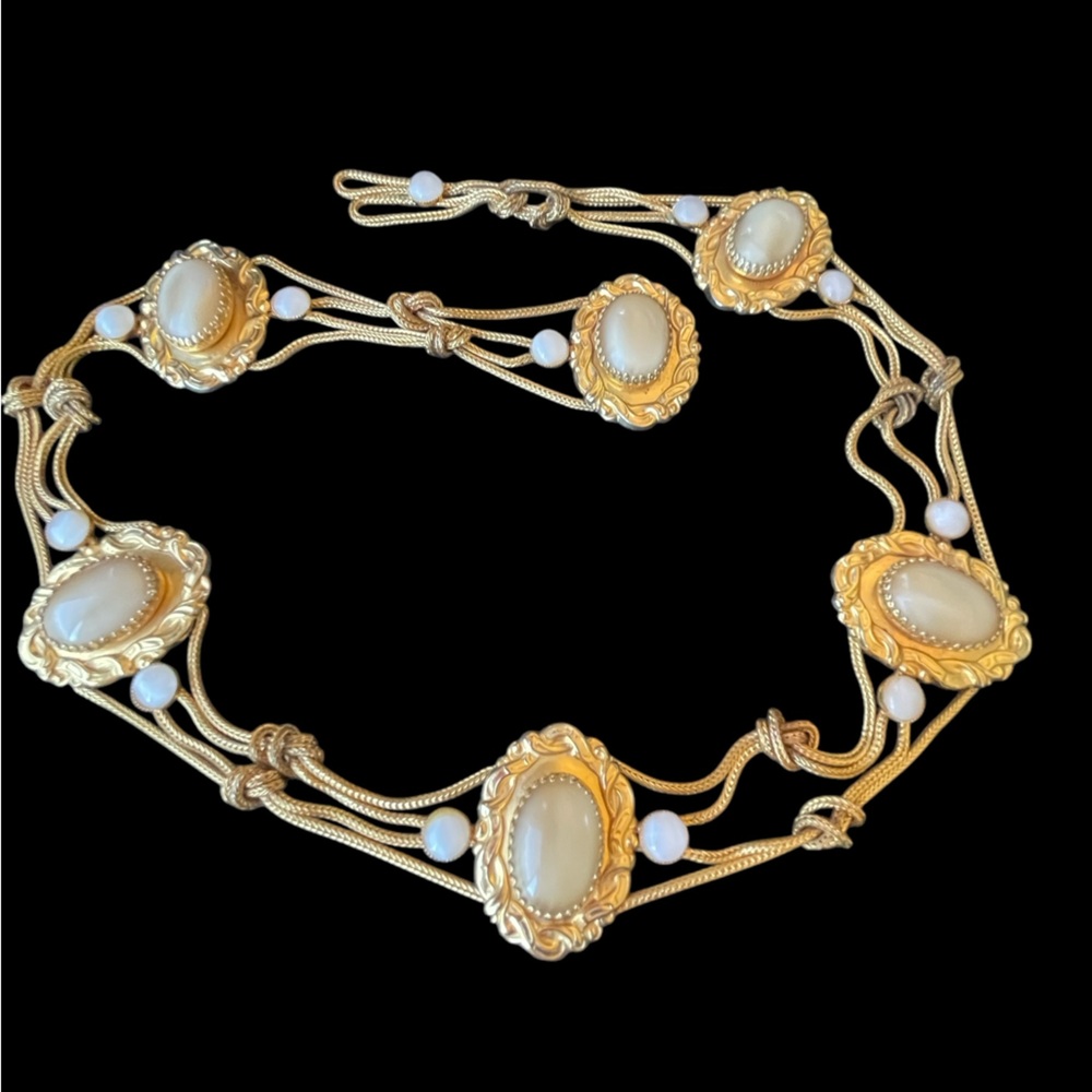 RARE RARE 1970’s Christian Dior Runway Belt/ Necklace (t190)